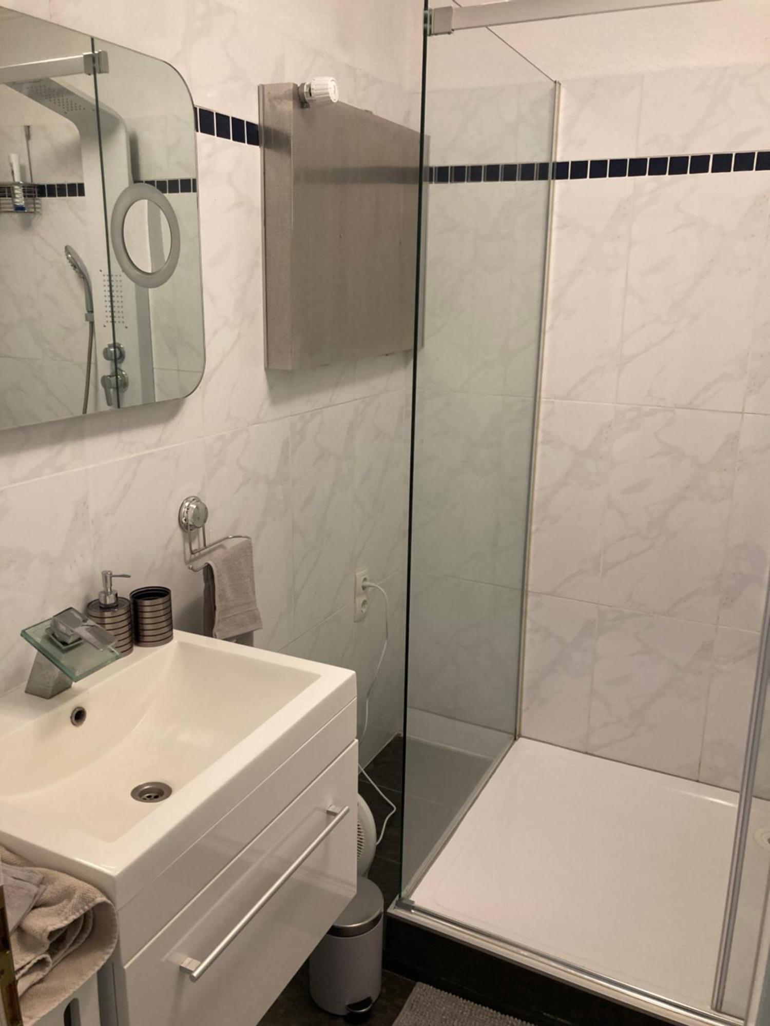 Apartment Amselweg Am Waldrand Gelegen Netflix Eigener Carport Uvm *
